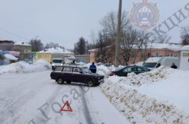 В Ясногорске водитель ВАЗа не уступил дорогу Peugeot и был госпитализирован