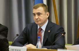 Губернатор Тульской области поздравил тулячек с Международным женским днем