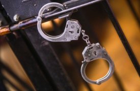 Туляк за три «ходки» украл из магазина 12 коробок «Виски»