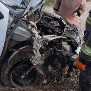 Под Тулой пьяный водитель врезался в опору ЛЭП