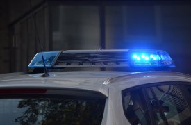 В столб и дерево: в Туле на улице Рязанской произошла авария с двумя 