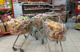 В Туле выявили необоснованные накрутки цен на хлеб в сетевых магазинах