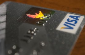 Более двух миллионов рублей выманили мошенники у туляков за минувшие сутки