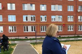 В Кимовске Тульскй области 13-летняя девочка выпала с 8 этажа