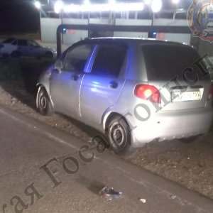В Тульской области на ночной трассе иномарка насмерть сбила пешехода