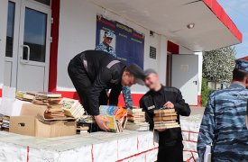 Музей-заповедник «Поленово» передал исправительным учреждениям Тульской области книги