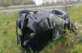 В перевернувшемся на трассе в Тульской области легковушке пострадали четверо маленьких детей