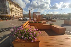 В Туле на площади Ленина вернули парклеты