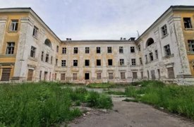 В Богородицке продают 2 здания и парк возле усадьбы Бобринских за 50 миллионов рублей