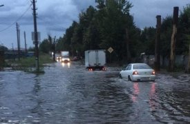 Гроза в Туле затопила улицы Пролетарского округа