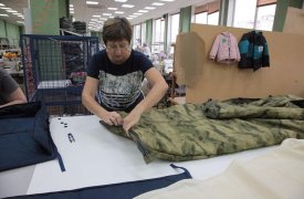 Тульские предприятия, шьющие вещи для армии, получат всестороннюю поддержку по поручению губернатора