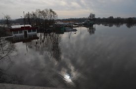 В Тульской области затопленными остаются 13 мостов и 3 дороги