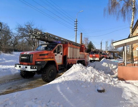 Первомайский дом-интернат для престарелых и инвалидов в Тульской области срочно эвакуировали из-за пожара