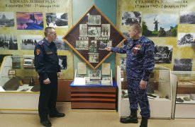 Сотрудник вневедомственной охраны создал  в одной из тульских школ музей «Забытая история»