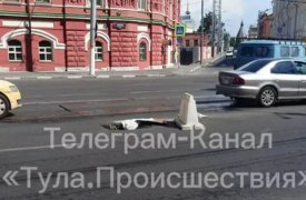 На проезжей части улицы Советской в Туле появился большой провал
