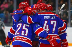 Тульский «АКМ» одержал победу над красноярским «Соколом» со счетом 3:2
