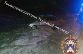 Hyundai перевернулся в кювет в Чернском районе Тульской области