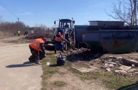 На городских кладбищах в Туле наводят порядок