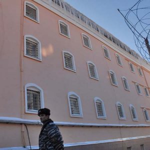 Пытавшийся за деньги «отмазать» виновника смертельной аварии тульский полицейский отправится в колонию