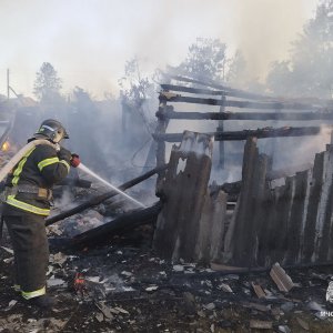 Девять пожаров ликвидировали тульские спасатели за прошедшие сутки