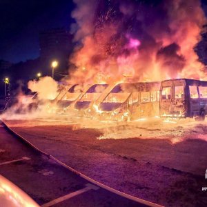 В Туле полыхнула автопарковка в Левобережном