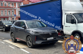 12-летняя велосипедистка попала под колеса иномарки в центре Тулы