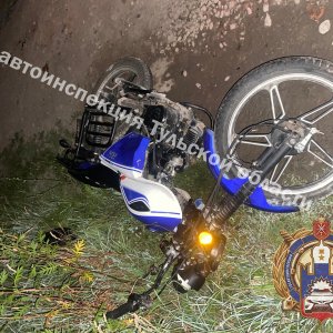 17-летний мопедист попал в аварию в Белёве Тульской области