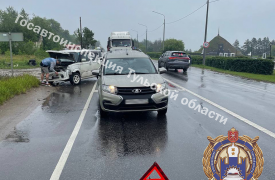 Nissan жестко протаранил LADA  в Киреевском районе Тульской области