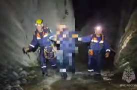 Семью тульских туристов с младенцем спасли в сочинском каньоне