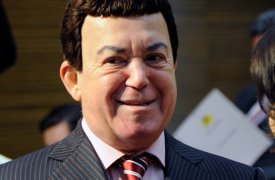 Иосиф Кобзон поблагодарил тульского губернатора за пряники