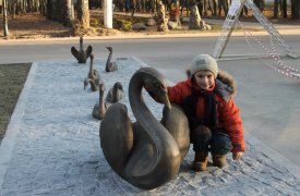 Тулу украсила скульптурная композиция 