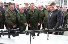 Главком Виктор Золотов посетил в Туле предприятия оборонной промышленности