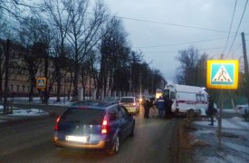 В Туле на пешеходном переходе ВАЗ сбил женщину