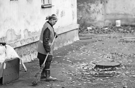 Гляжусь в тебя, как в зеркало