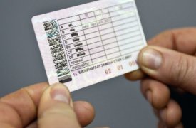 Водители, лишенные прав, могут получить их раньше