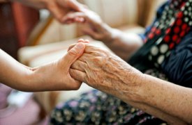Тульским соцработникам увеличат зарплату