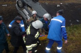 В перевернувшемся на тульской дороге 