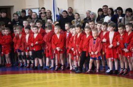 В Туле прошли новогодние соревнования по самбо