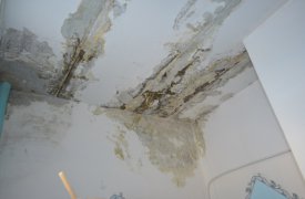 В детской инфекционной больнице Тулы с потолков потекла вода