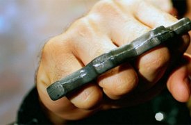 Житель Алексина из ревности убил знакомого кастетом
