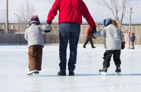 Туляков приглашают на семейные соревнования по катанию на коньках
