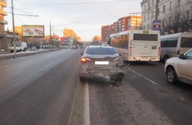 В Туле на Красноармейском проспекте столкнулись «KIA» и «Ford»