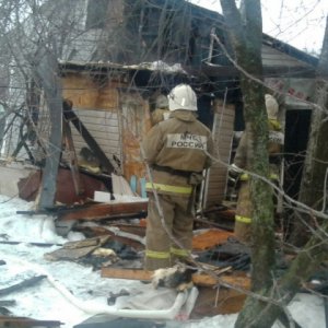 В Туле сгорела пристройка в жилом доме