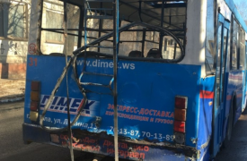 Водителя грузовика, который въехал в троллейбус, оштрафовали на 30 тыс. рублей