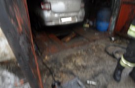 Ранним утром в Туле загорелся гараж