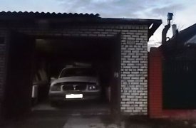 Тулячка самостоятельно спасла свою «Волгу» от пожара