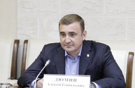 Алексей Дюмин лично проконтролировал ход восстановительных работ жилого дома в Ясногорске
