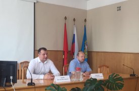 Виктор Дзюба в Плавске встретился с работниками социальной сферы