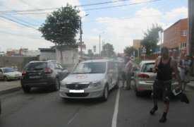 В центре Тулы в тройном ДТП пострадали 4 человека, в том числе ребенок