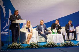 Туляки приняли участие во Всероссийском форуме предпринимателей «Движение только вперед!»